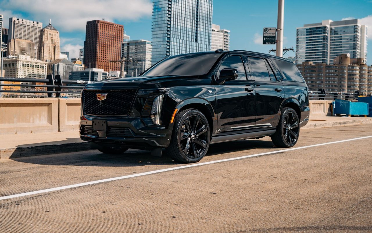 Black Cadillac Escalade V rental in Chicago, photo of the actual car